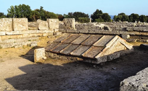 Paestum Cosa Vedere Heroon, Reggia di Caserta Unofficial