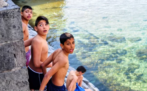 Bambini colti di sorpresa