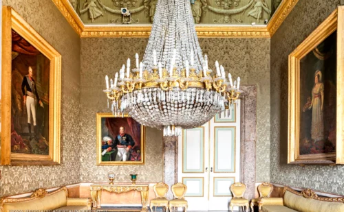 Reggia di Caserta - Anticamera di Re Francesco II - vista generale