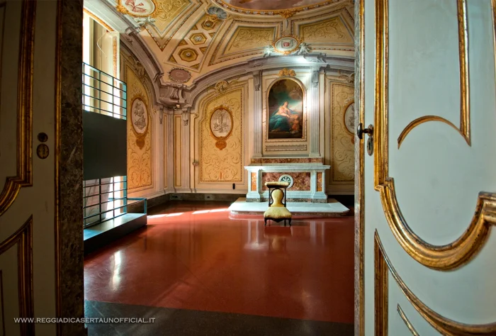 Reggia di Caserta - Cappella della regina Maria Carolina - vista generale