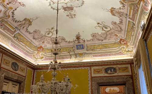 Reggia di Caserta - Prima Sala da lettura - affresco