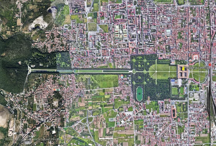 Reggia di Caserta dall'alto 1