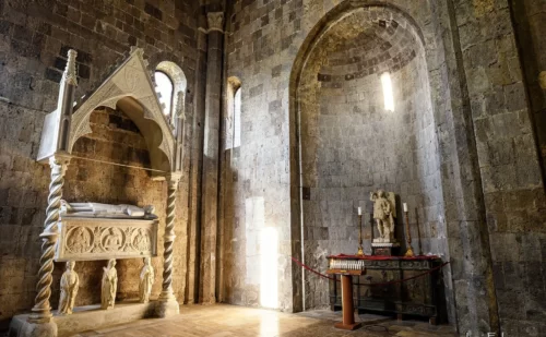 abside interno duomo Casertavecchia - Provincia Reggia di Caserta Unofficial - medioevale