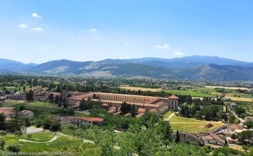 campania cosa visitare - certosa di padula panorama esterno