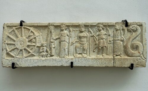 Caserta Capua Museo Campano Cortile 3, Reggia di Caserta Unofficial