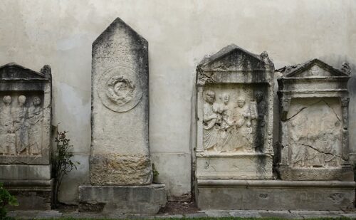 Caserta Capua Museo Campano Cortile, Reggia di Caserta Unofficial