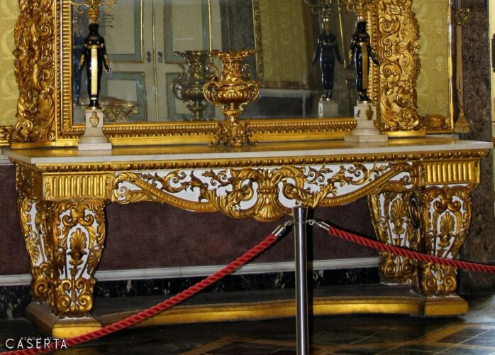 Consolle Ottocento Caserta Wat 1, Reggia di Caserta Unofficial