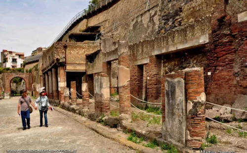 ercolano parco archeologico - strada