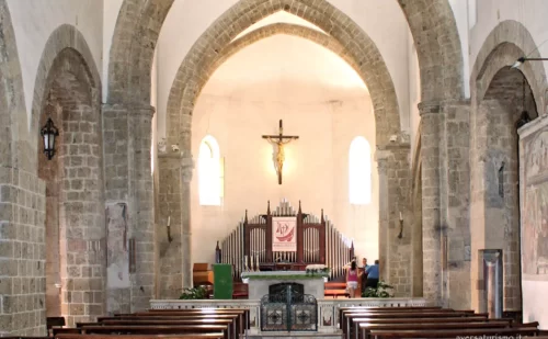 interno 2 duomo di aversa