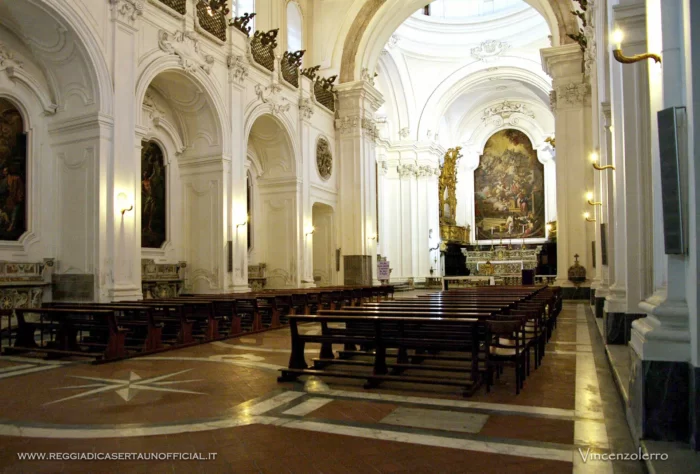 interno chiesa dell'annunziata di capua - Provincia di Caserta