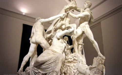 museo archeologico di napoli - gruppo scultoreo del toro farnese