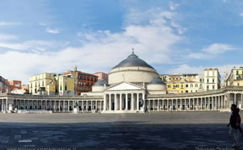 napoli cosa vedere - Piazza Plebiscito - Basilica di San Francesco di Paola