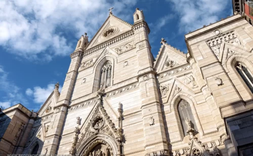 napoli cosa vedere - duomo - dettaglio facciata gotica