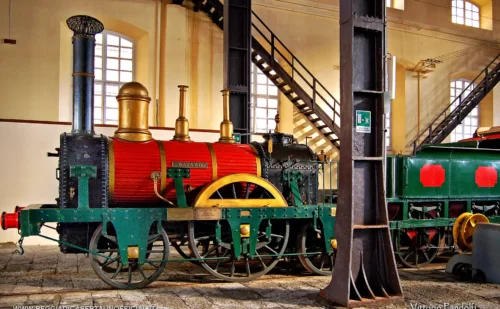napoli cosa vedere - museo ferroviario di petrarsa - treno antico Longridge 1839