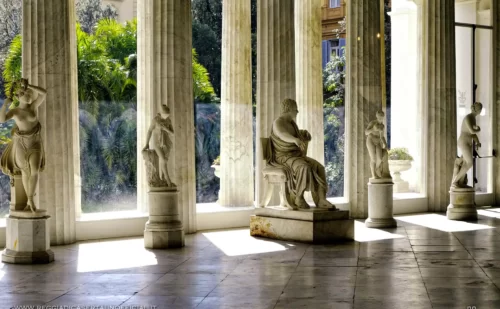 napoli cosa vedere - villa pignatelli statute sculture neoclassiche
