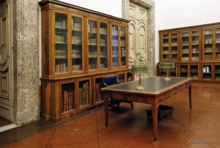 Biblioteca Palatina, La Biblioteca Palatina, Sito non ufficiale della Reggia di Caserta