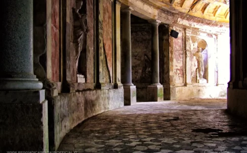 Reggia di Caserta giardino inglese criptoportico 2