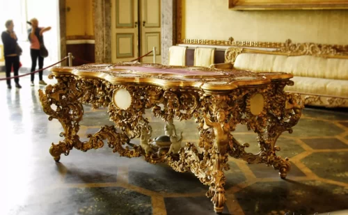 Reggia Di Caserta Sala Del Consiglio   Tavolo Neobarocco, Reggia di Caserta Unofficial