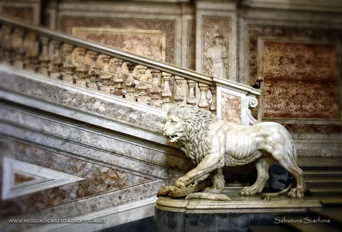 leone dello scalone della Reggia di Caserta - lion of the grand staircase of the palace of caserta -