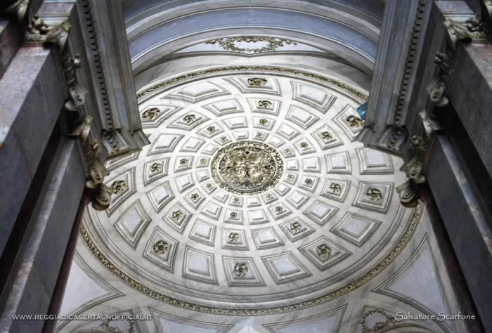 Il soffitto del vestibolo superiore - (ENG: The ceiling in the upper vestibule )