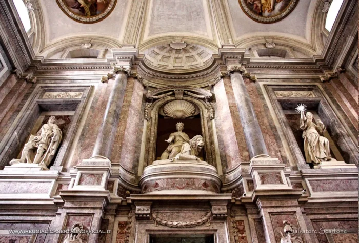 Reggia Di Caserta Scalone D Onore Vista Generale Tre Statue 1, Reggia di Caserta Unofficial