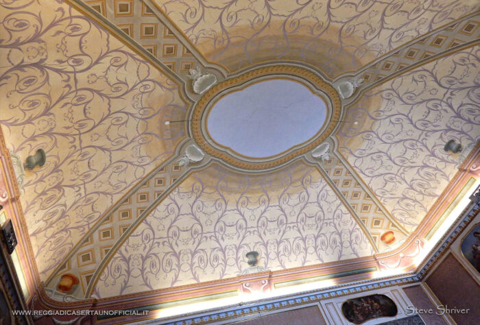 Reggia di Caserta stanza di ferdinando iv e maria isabella affresco