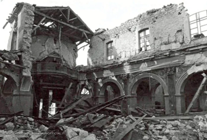 reggia di caserta terrae motus - terremoto in irpinia del 1980 - danni a una chiesa
