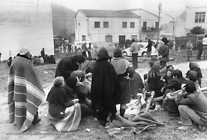 reggia di caserta terrae motus - terremoto in irpinia del 1980 - persone 6