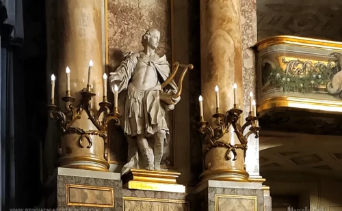 teatro di corte della Reggia di Caserta - scultura