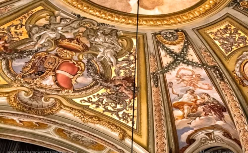 teatro di corte della Reggia di Caserta - soffitto, dettaglio affresco